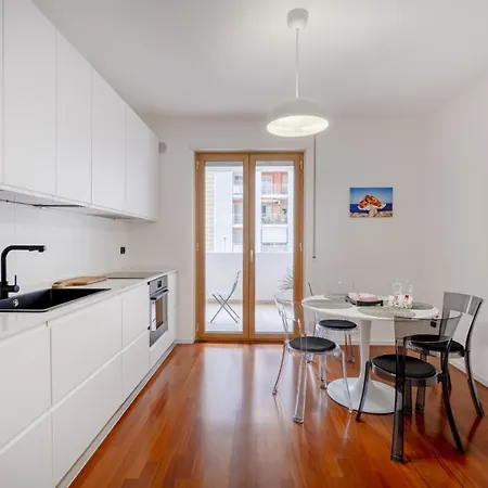 Casa Diletta - Charming With Private Balconies Appart hôtel Bari