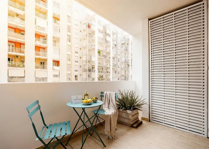 Casa Diletta - Charming With Private Balconies 3* Bari